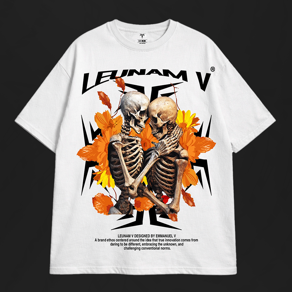 Leunam V Oversized Skeleton Floral Graphic Tee (white)